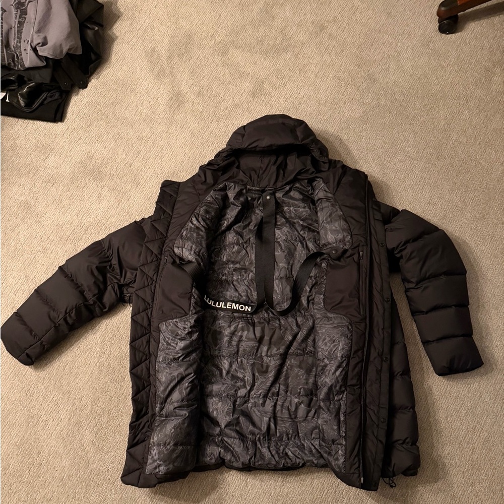 Lululemon Men's Black Puffer Jacket , New